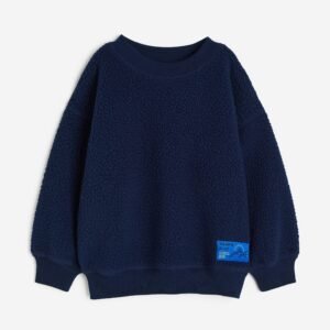 oversized sweatshirt